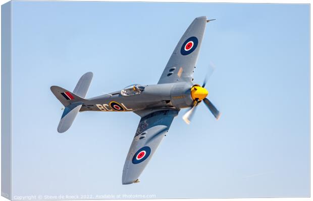 Hawker Sea Fury T20 TG114 Turns Tight Low Overhead. Canvas Print by Steve de Roeck