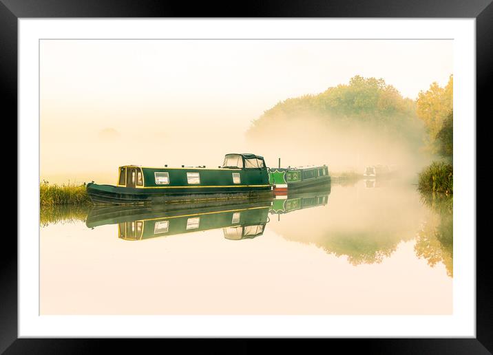 Golden dawn on the Canal. Framed Mounted Print by Bill Allsopp