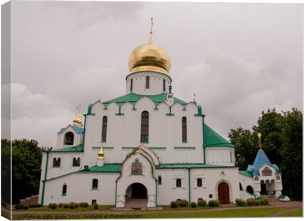 Fedorovsky Cathedral Canvas Print by Sally Wallis