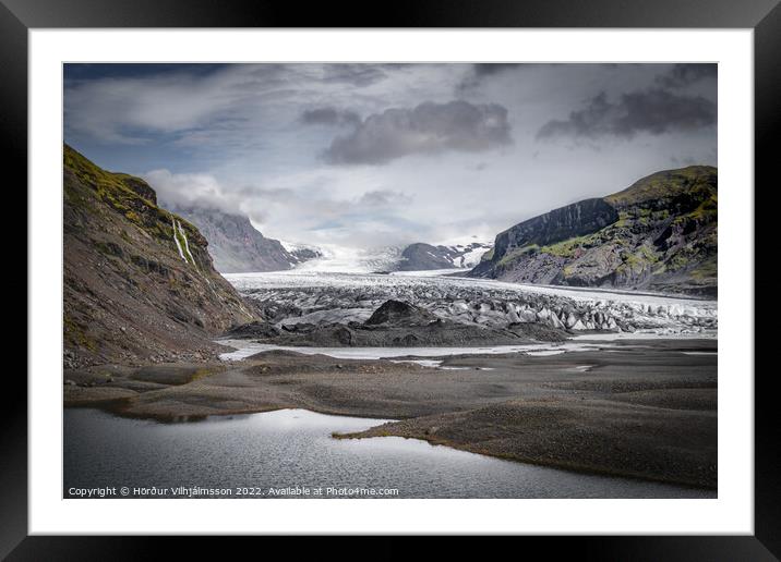 Majestic Glacial Bay Framed Mounted Print by Hörður Vilhjálmsson