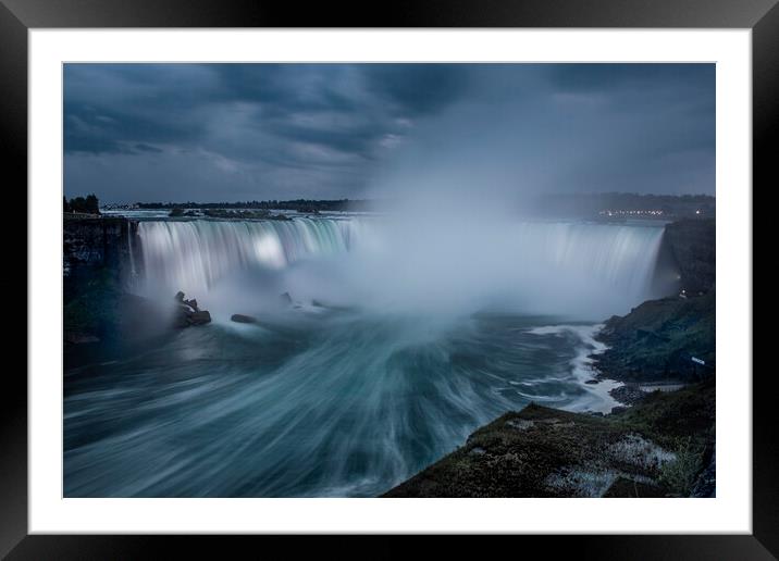 Horseshoe Falls, Niagara Framed Mounted Print by Kelly Bailey