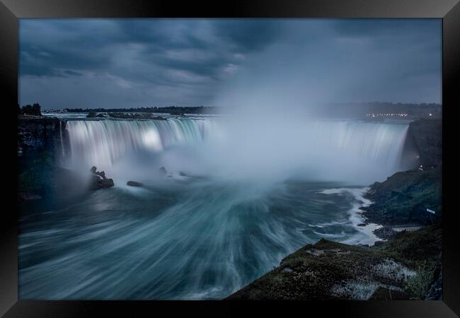 Horseshoe Falls, Niagara Framed Print by Kelly Bailey