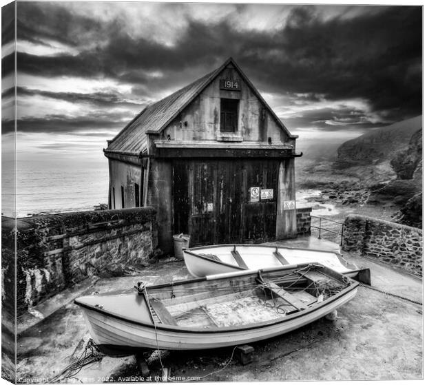The Old lifeboat station at Lands End Cornwall. Canvas Print by Craig Yates