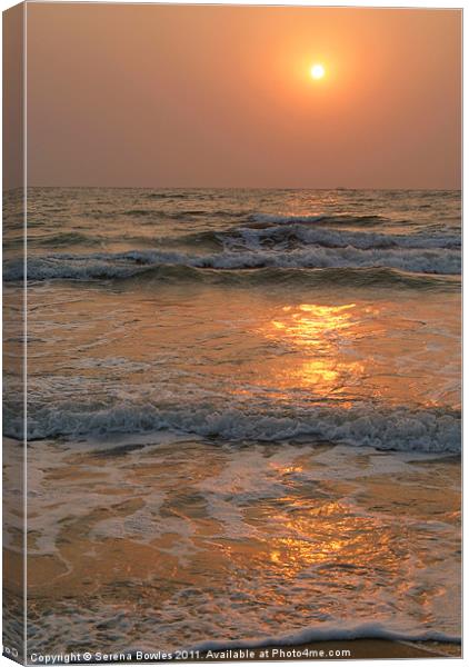 Sunset on Benaulim Beach Canvas Print by Serena Bowles