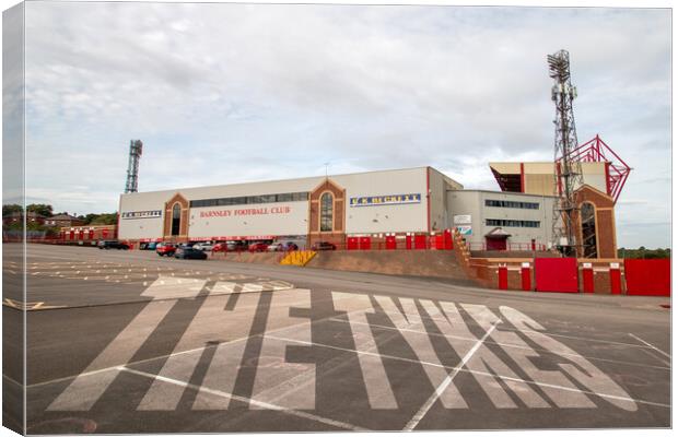 Oakwell Canvas Print by J Biggadike