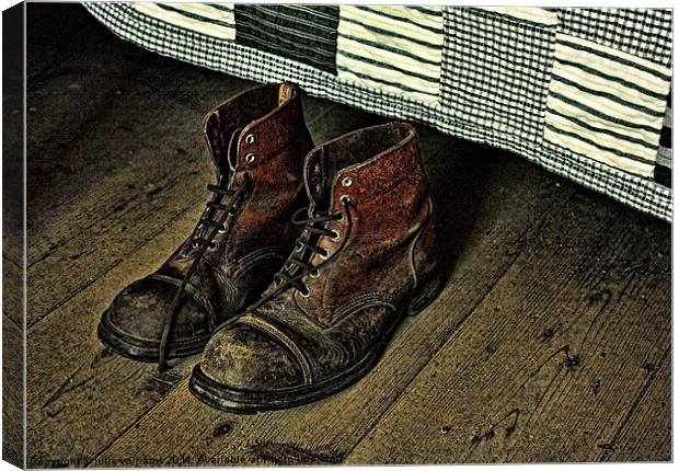 Old Boots Canvas Print by julie williams