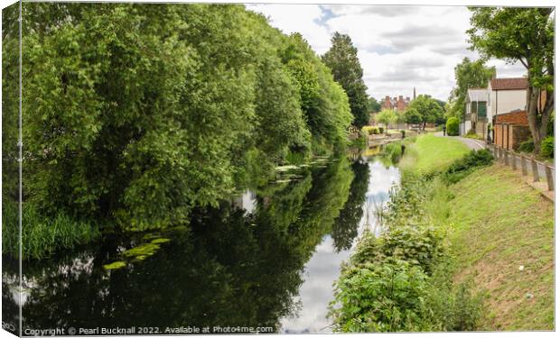 River Welland in Spalding Lincolnshire Canvas Print by Pearl Bucknall