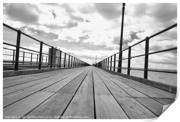 Leading lines on Southend on sea pier Print by Ann Biddlecombe