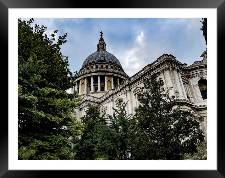 A Glimpse of St Paul's Cathedral Framed Mounted Print by Glen Allen