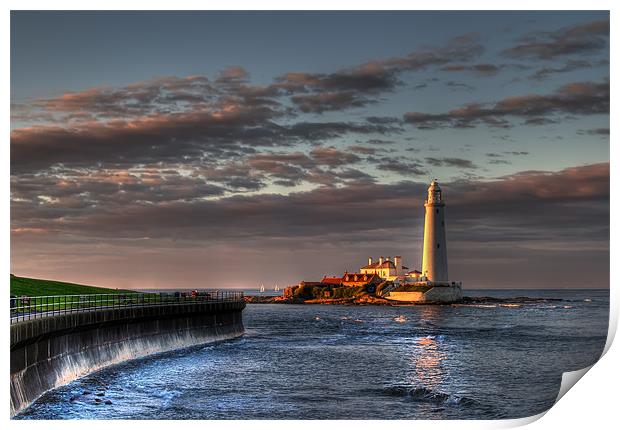 St Marys Lighthouse at Sunset Print by Kevin Tate