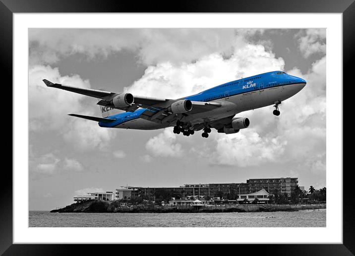 KLM Boeing747 at Sint Maarten  Framed Mounted Print by Allan Durward Photography