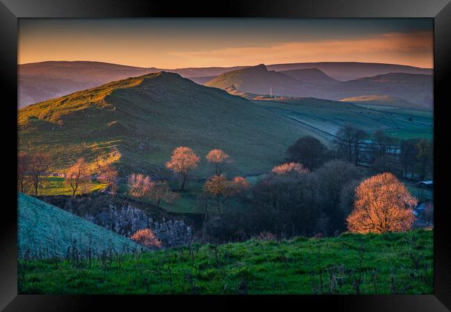 Sunset over the Derbyshire hills. Framed Print by Bill Allsopp