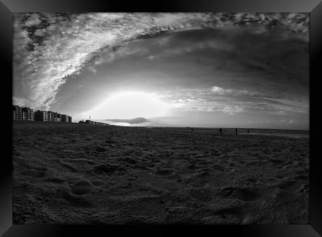 autmunal sunset on beach in black and white Framed Print by youri Mahieu