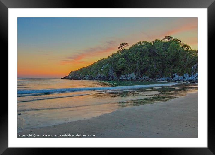 Golden Sunset Over Mothecombe Beach Framed Mounted Print by Ian Stone