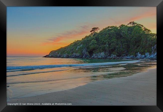Golden Sunset Over Mothecombe Beach Framed Print by Ian Stone
