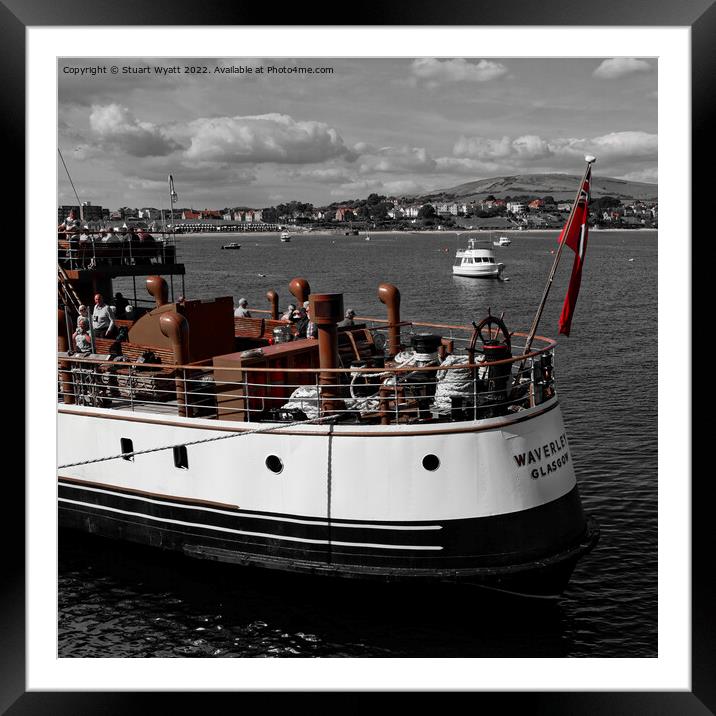 Swanage welcomes the Waverley paddle steamer Framed Mounted Print by Stuart Wyatt