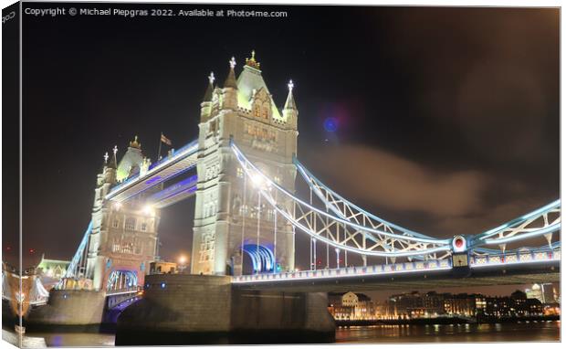View at the tower bridge in London at night Canvas Print by Michael Piepgras