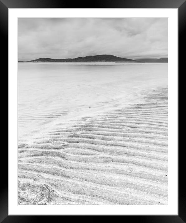 Seilebost sandbars Framed Mounted Print by Chris Lauder