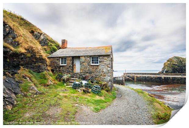 Harbour Cottage, Mullion Cove, Cornwall Print by Graham Prentice