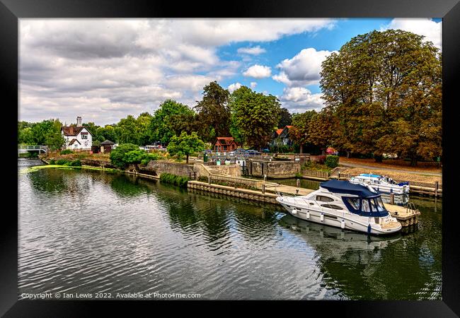 Moored By The Lock At Goring Framed Print by Ian Lewis