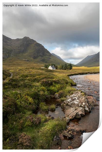 Lagangarbh little white house in Glencoe Print by Kevin White