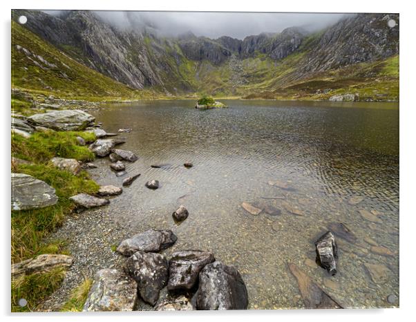 Llyn Idwal in the Cwm Idwal National Reserve. Acrylic by Colin Allen