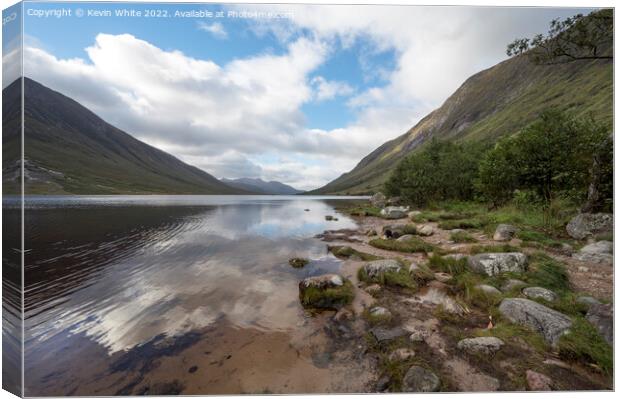 Glen Etive is perfection Canvas Print by Kevin White