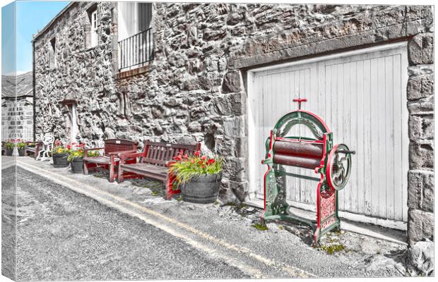 Stonehaven Mangle Canvas Print by Valerie Paterson