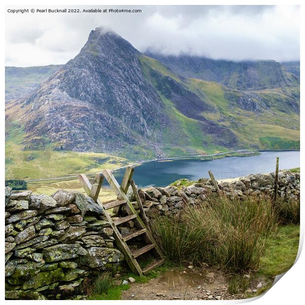 Path to Tryfan and Llyn Ogwen Lake Snowdonia Print by Pearl Bucknall