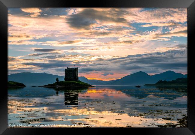 Castle Stalker with water reflections at sunset, S Framed Print by Delphimages Art