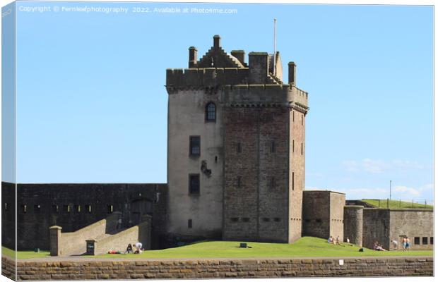 Broughty Castle  Canvas Print by Fernleafphotography 