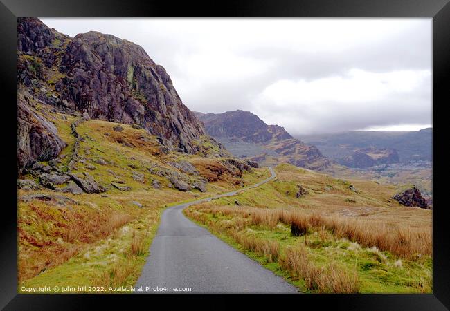 Road to the Sewlan dam, Festiniog, Wales Framed Print by john hill