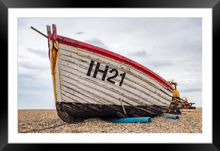 Aldeburgh fishing boat Framed Mounted Print by Jason Wells