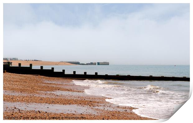 Hastings Beach at low tide Print by Sally Wallis