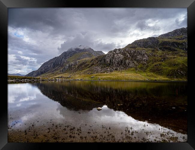 Llyn Idwal in Cwm Idwal National Nature Reserve. Framed Print by Colin Allen