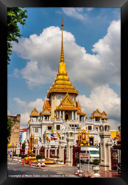 Wat Traimit, Bangkok, Thailand Framed Print by Kevin Hellon