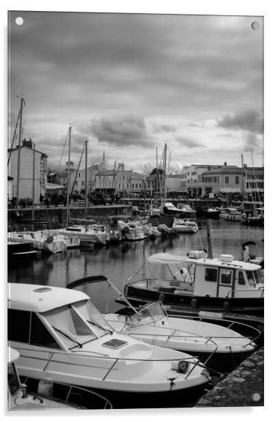 View on the harbor of Saint-Martin-de-Ré in black and white Acrylic by youri Mahieu