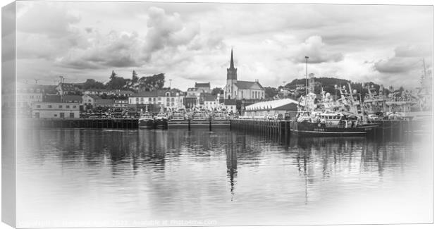Donegal, Killybegs Town and harbour  Canvas Print by Margaret Ryan