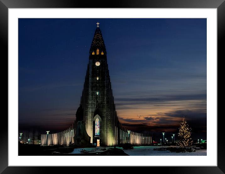 Hallgrimskirkja Church , Reykjavik Iceland Framed Mounted Print by kathy white