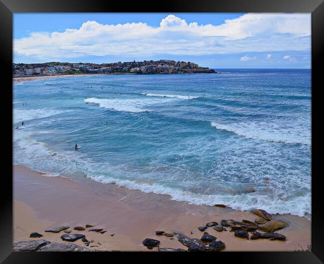Beach scene at Bondi, Sydney, NSW Framed Print by Allan Durward Photography