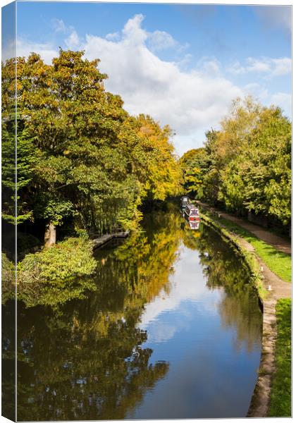 Autumn on the Leeds Liverpool canal Canvas Print by Jason Wells
