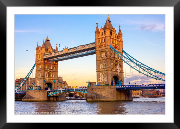The last sunlight on Tower Bridge Framed Mounted Print by Richard O'Donoghue
