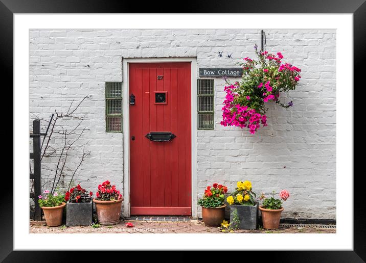 Pretty English cottage, Chesham, Buckinghamshire, England Framed Mounted Print by Kevin Hellon