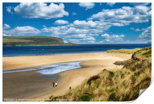 Coastal Paradise Print by Roger Mechan