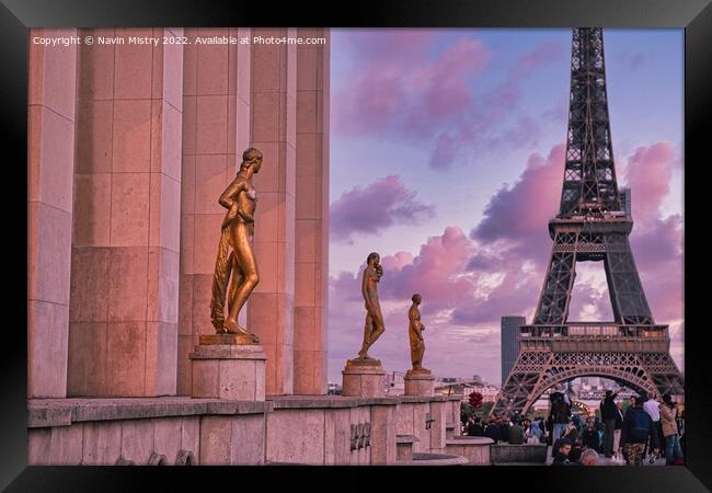  Golden Statues and the Eiffel Tower, Esplanade du Trocadero, Paris. Framed Print by Navin Mistry