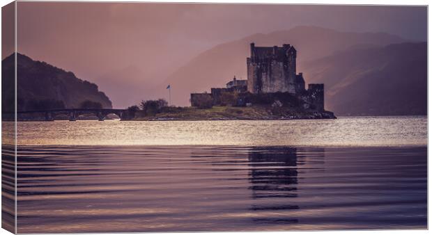Eilean Donan Castle at Sunrise Canvas Print by John Frid