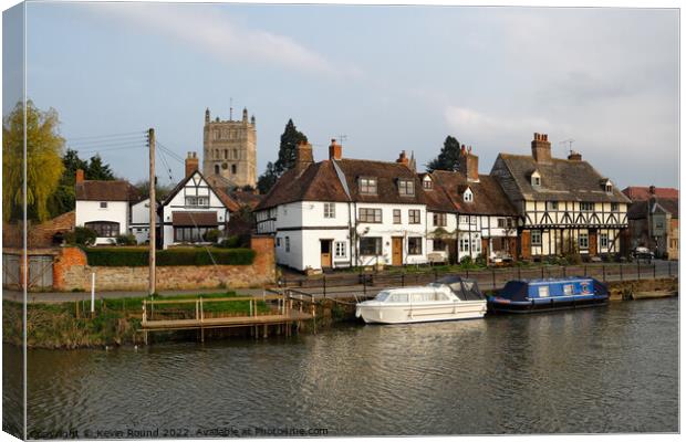 Scenic Tewkesbury Canvas Print by Kevin Round