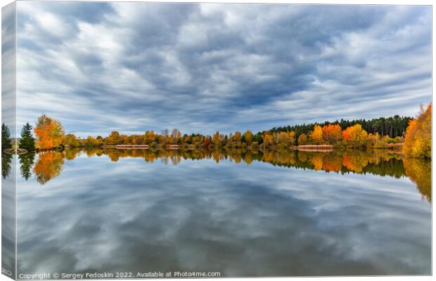 Forest lake in cloudy, autumn weather. Late fall. Europe. Canvas Print by Sergey Fedoskin