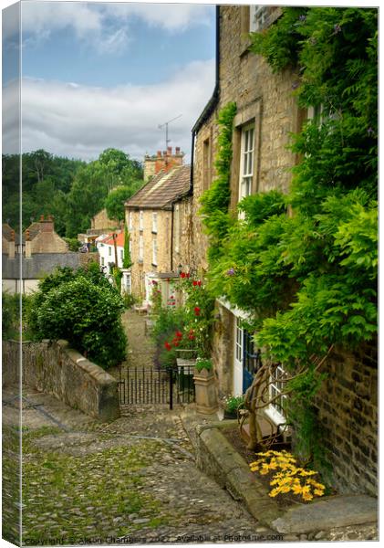 Pretty Richmond North Yorkshire  Canvas Print by Alison Chambers