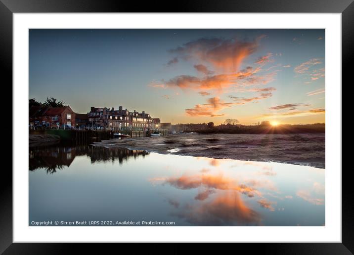 Blakeney quay hotel sunset at low tide Framed Mounted Print by Simon Bratt LRPS